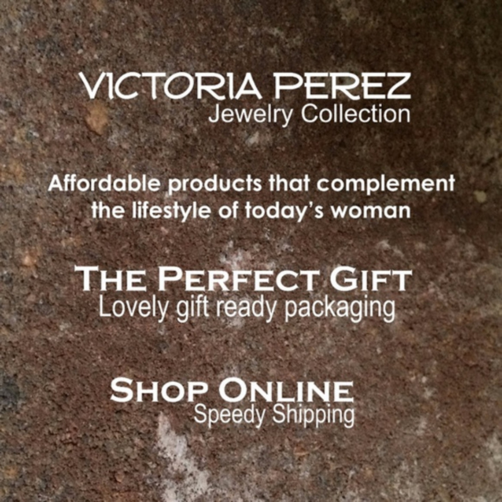 Geometric Stud Earrings - Picture 6 of 8